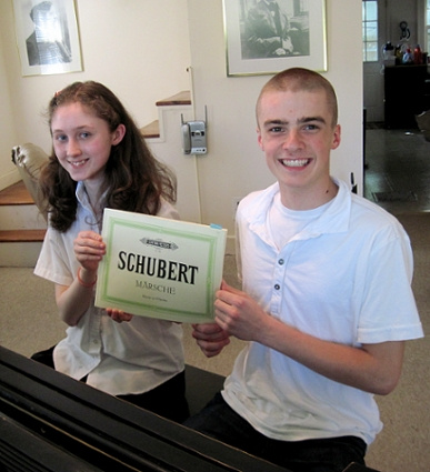 /i/GRACE_CIMASZEWSKI__GEORGE_WARREN_2011_3.JPG